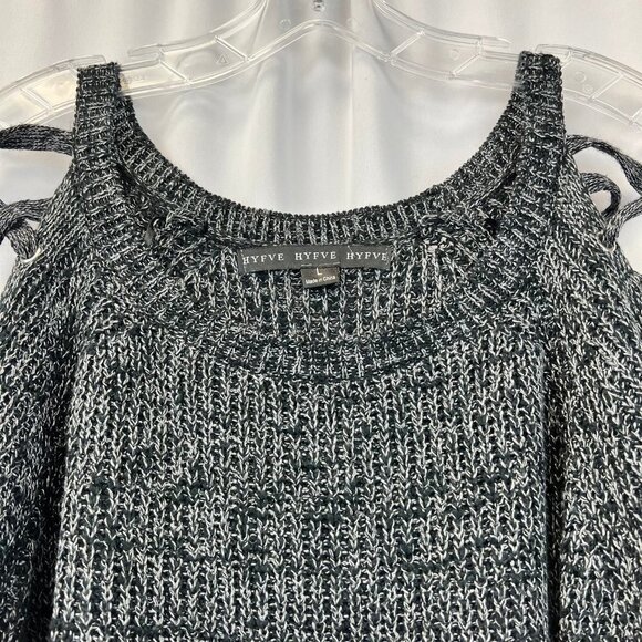 HYFVE Womens Black White Knitted Cold Shoulder Pullover Sweater Size Large - Picture 3 of 9